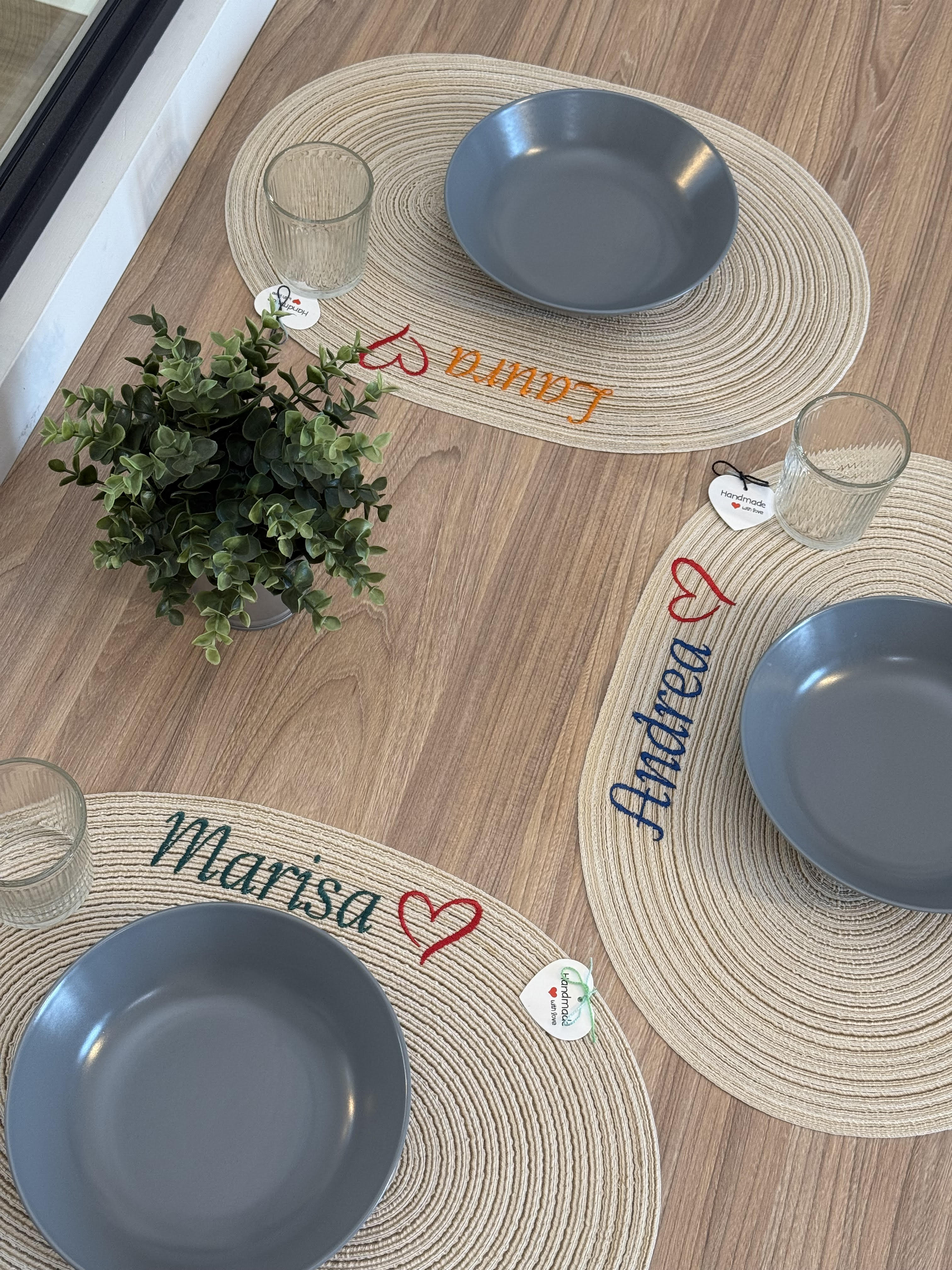 TOVAGLIETTE CON NOME RICAMATO